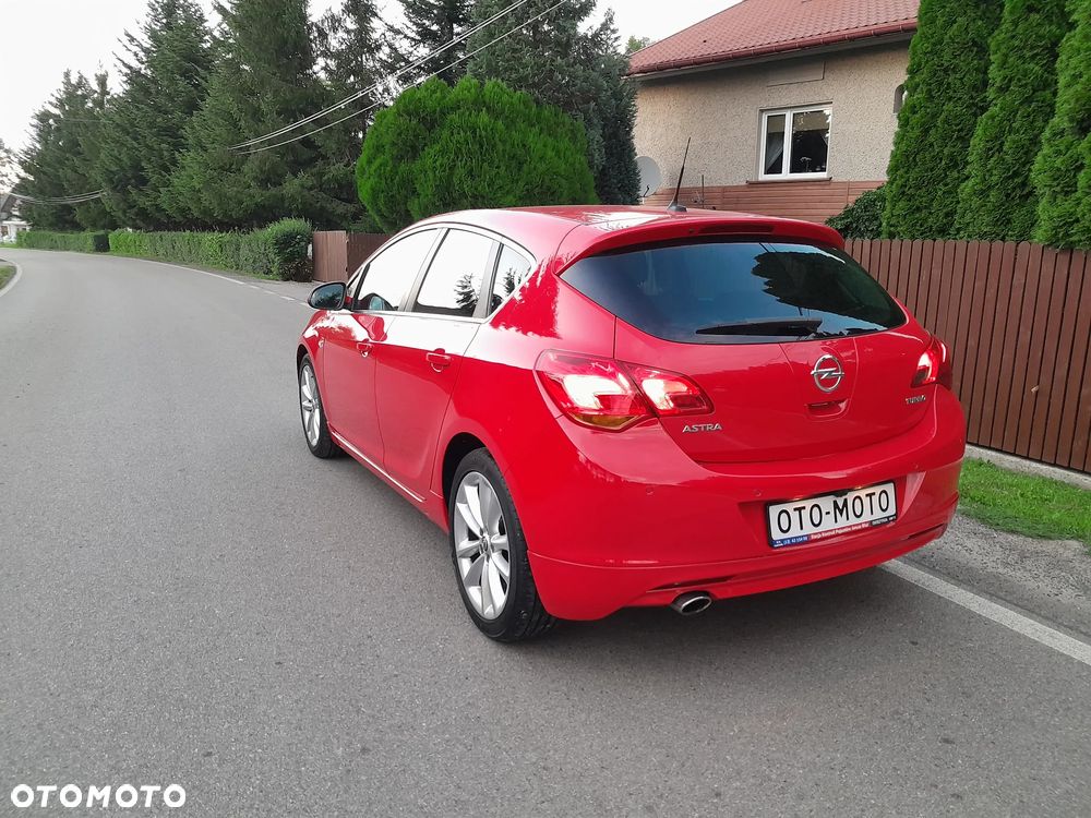 Opel Astra - 4