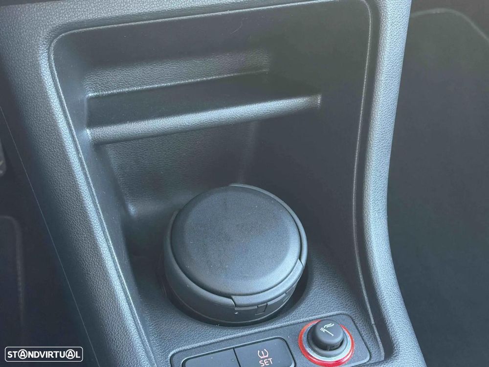 VW Up! 1.0 Move Auto - 42