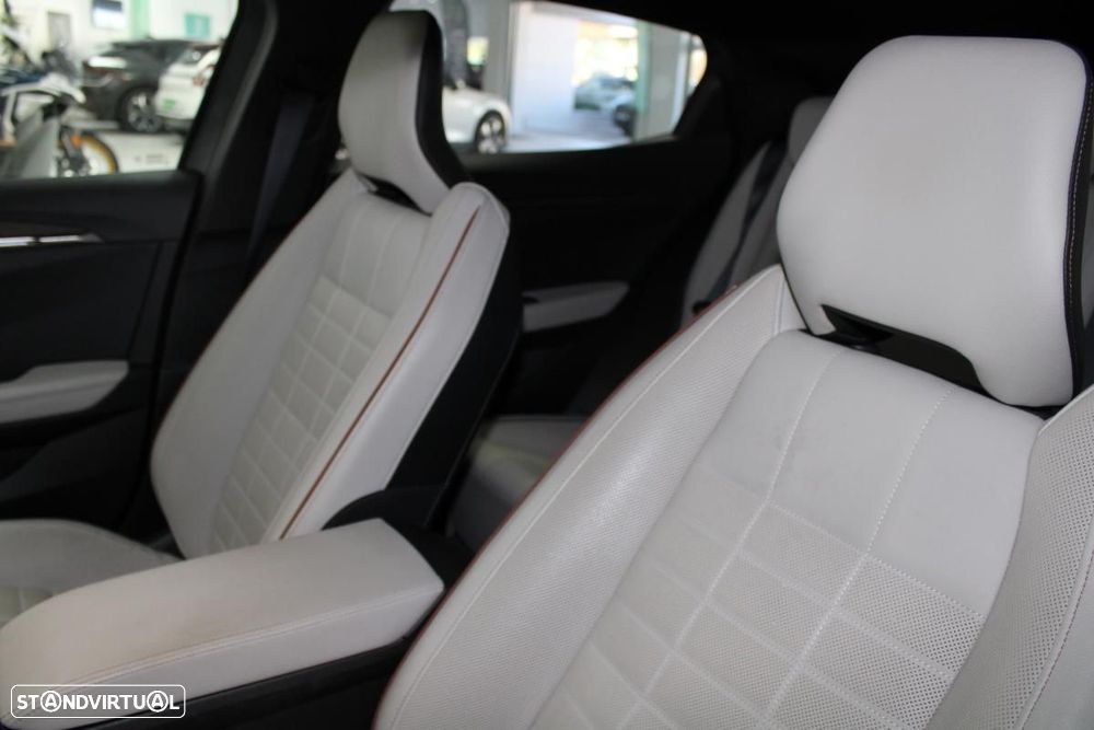 Renault Mégane E-Tech EV60 Iconic Autonomia Conforto - 11