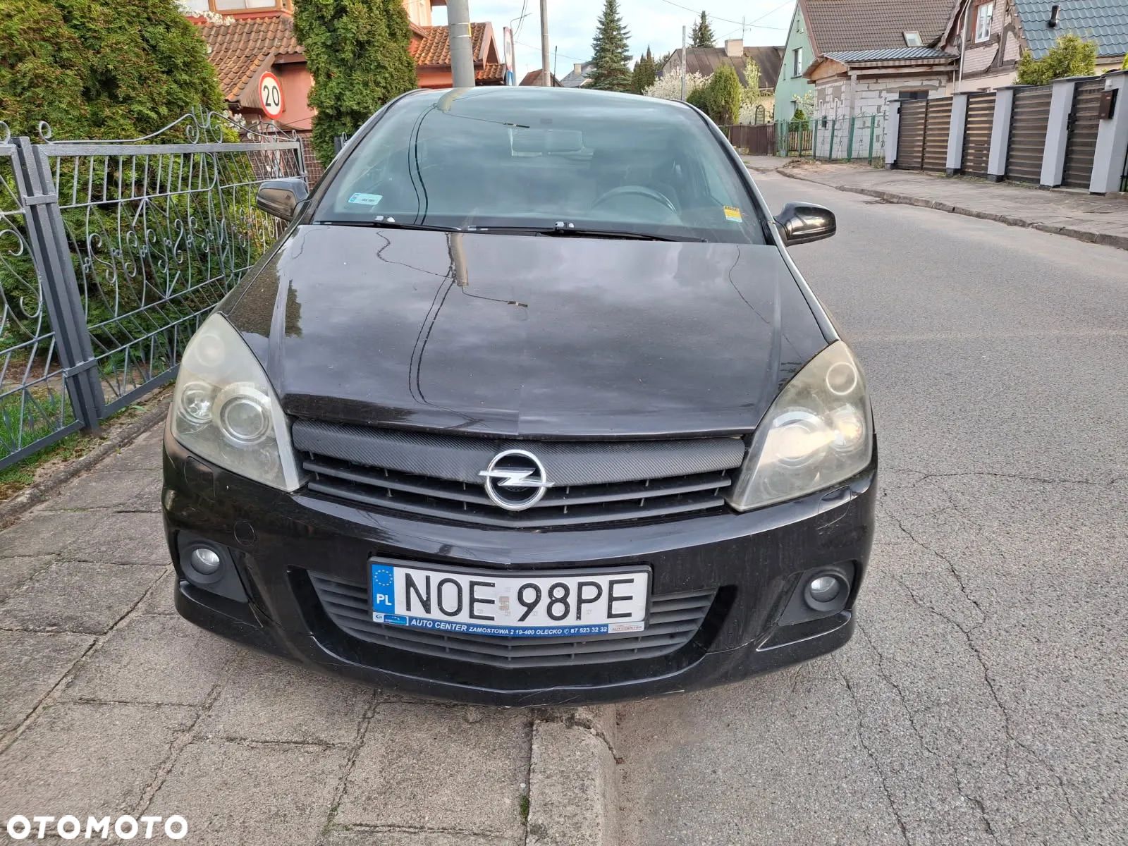 Opel Astra GTC 1.8 - 1