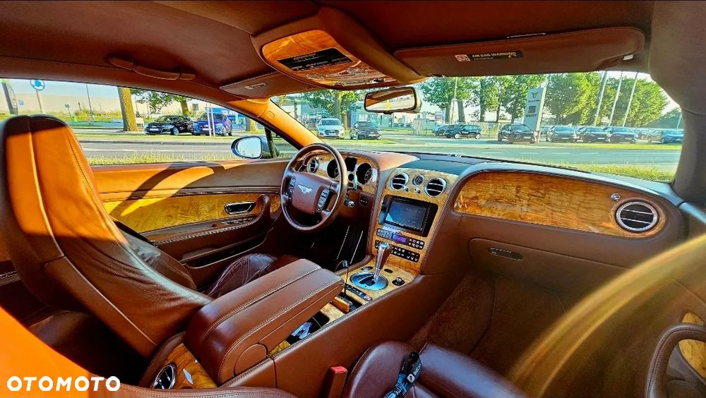 Bentley Continental GT - 2