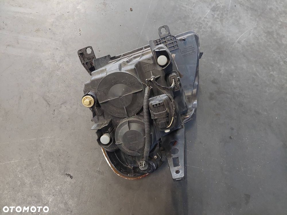 KOMPLETNY PRZÓD MASKA ZDERZAK BŁOTNIKI LAMPA PAS RENAULT MODUS I - 15