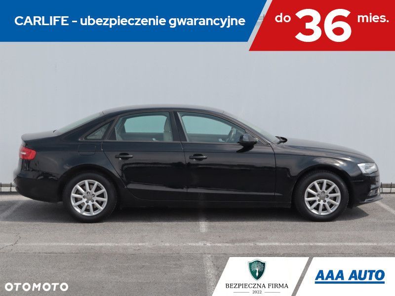 Audi A4 Limousine - 8