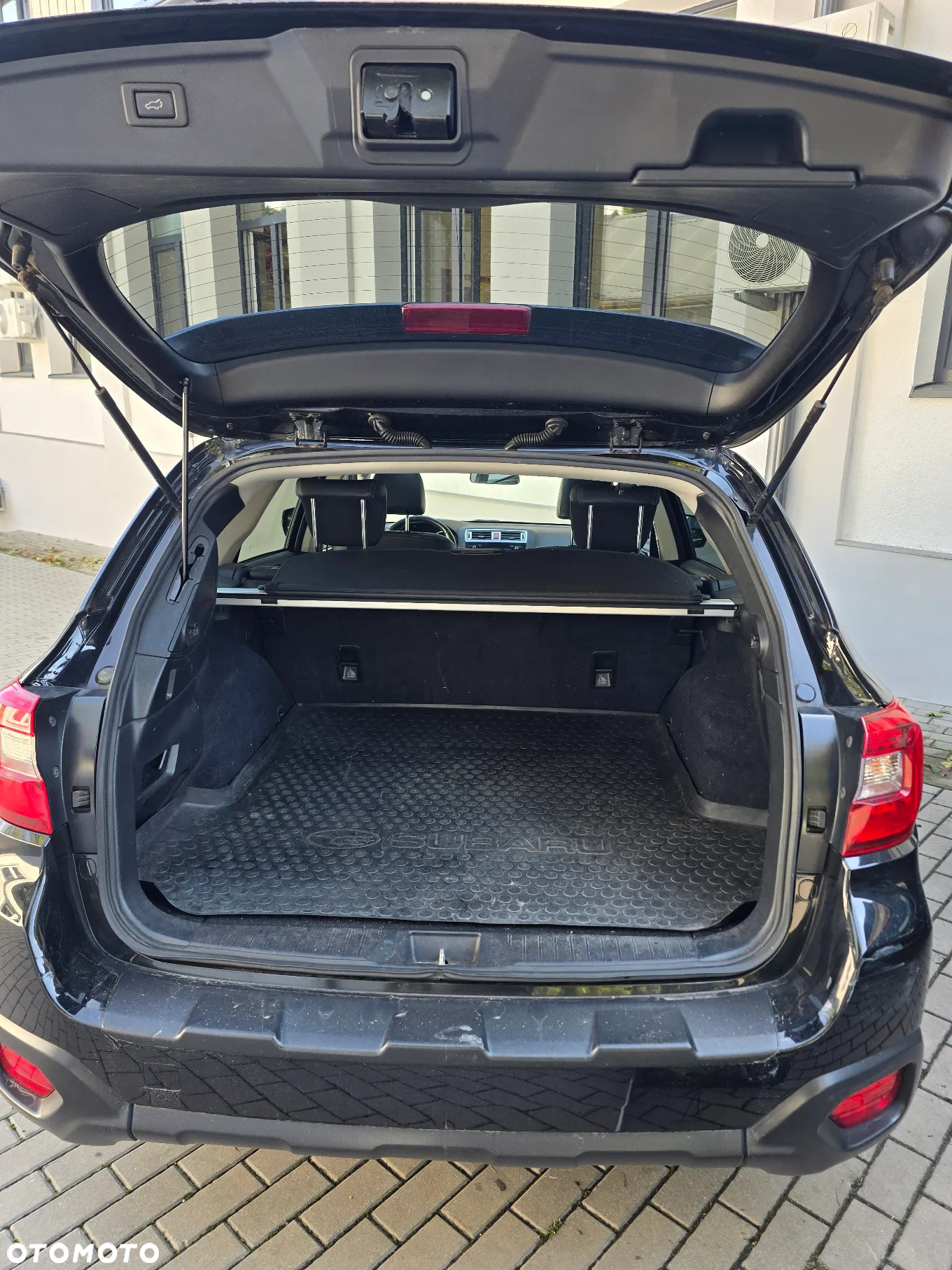 Subaru Outback - 11