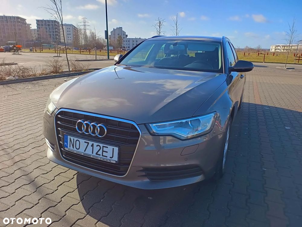 Audi A6 Avant - 10