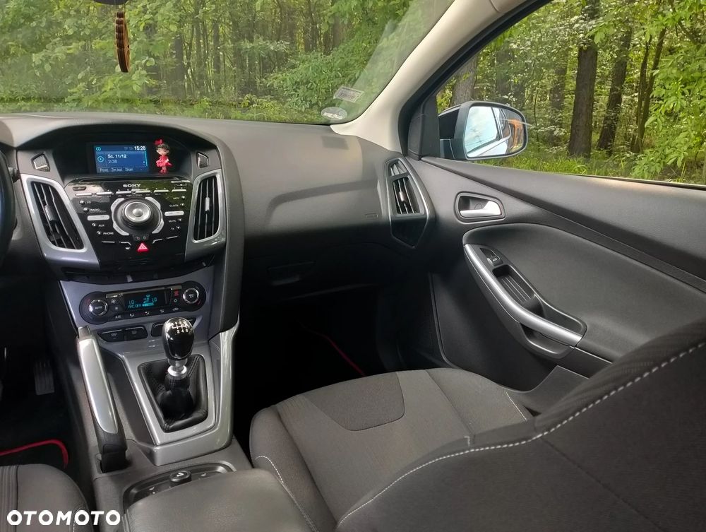 Ford Focus 1.6 TDCi DPF Start-Stopp-System Business - 10