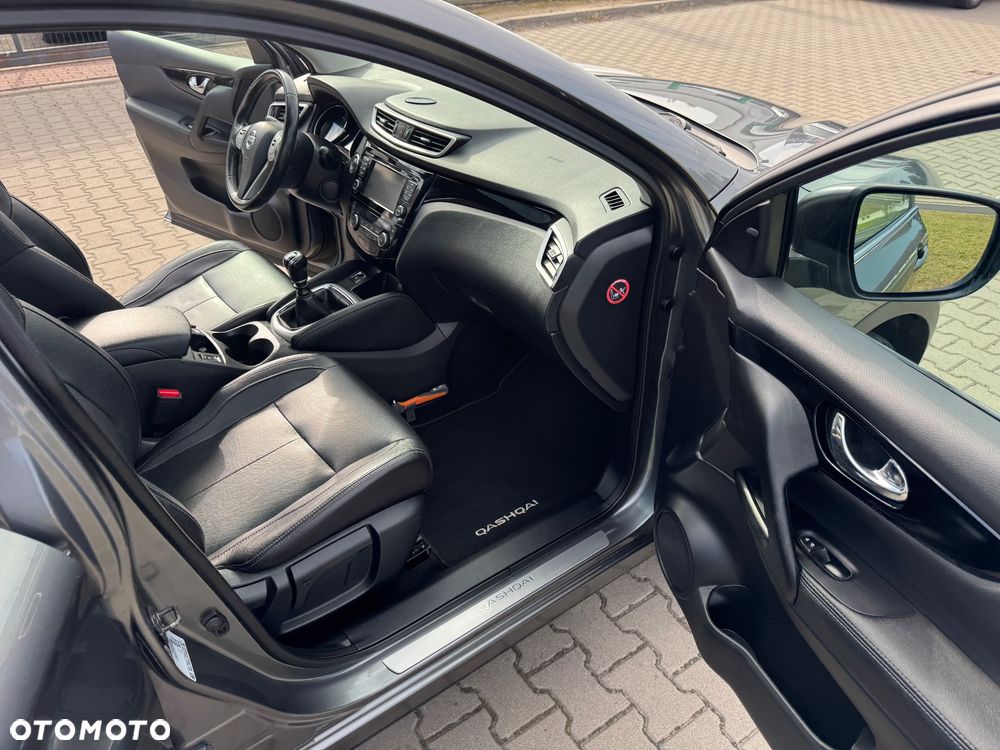 Nissan Qashqai 1.6 DIG-T Tekna - 27