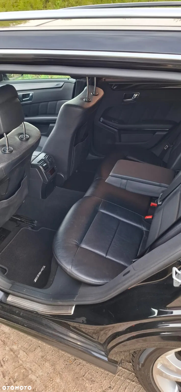 Mercedes-Benz Klasa E 350 CGI BlueEffICIENCY Avantgarde - 11