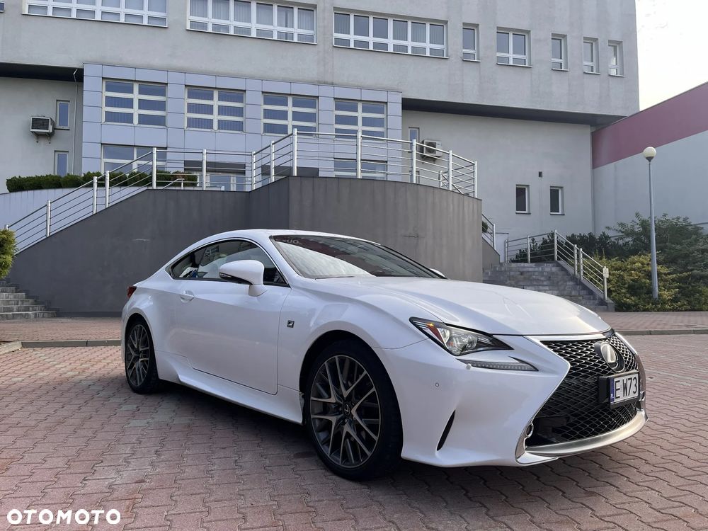 Lexus RC - 21