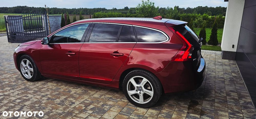 Volvo V60 DRIVe - 2