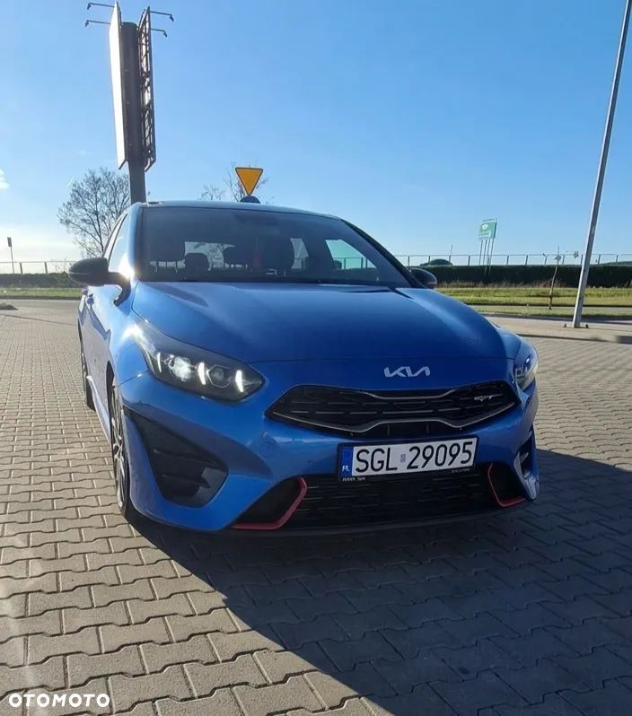 Kia Ceed - 13