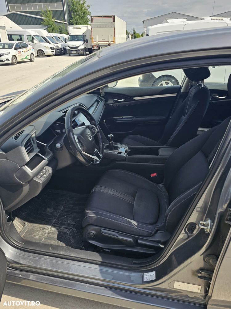 Honda Civic 1.5 VTEC Turbo Elegance Navi - 11