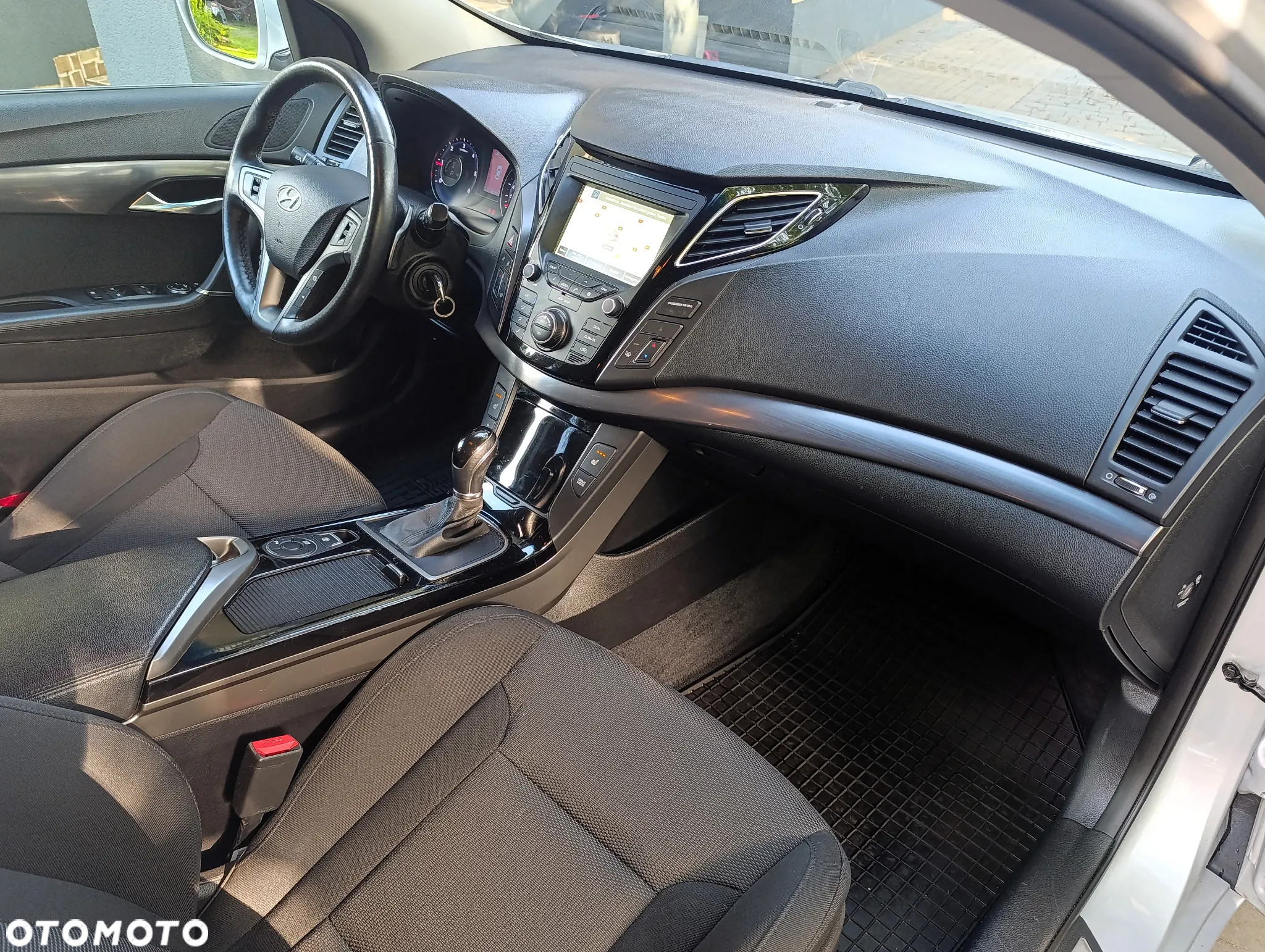 Hyundai i40 1.7 CRDi BlueDrive Comfort DCT - 24