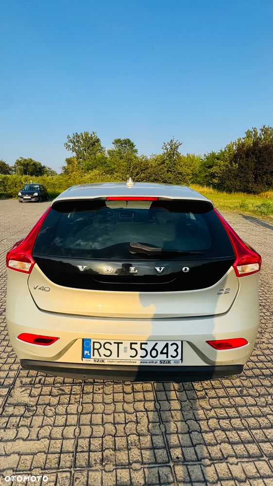 Volvo V40 D2 Geartronic Momentum - 6