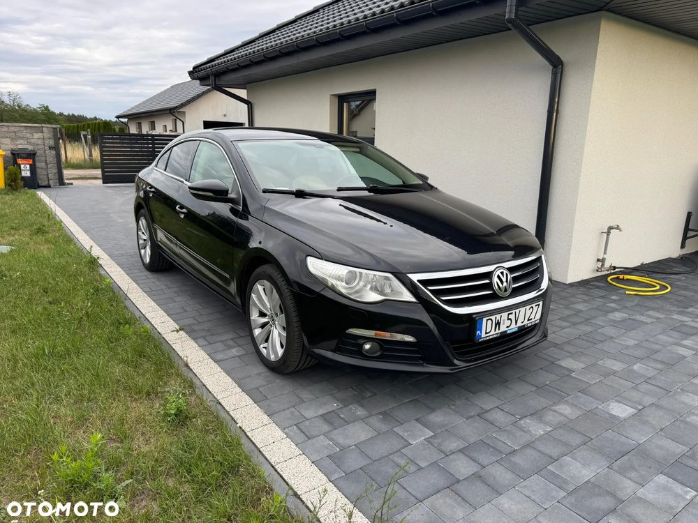 Volkswagen Passat CC - 1