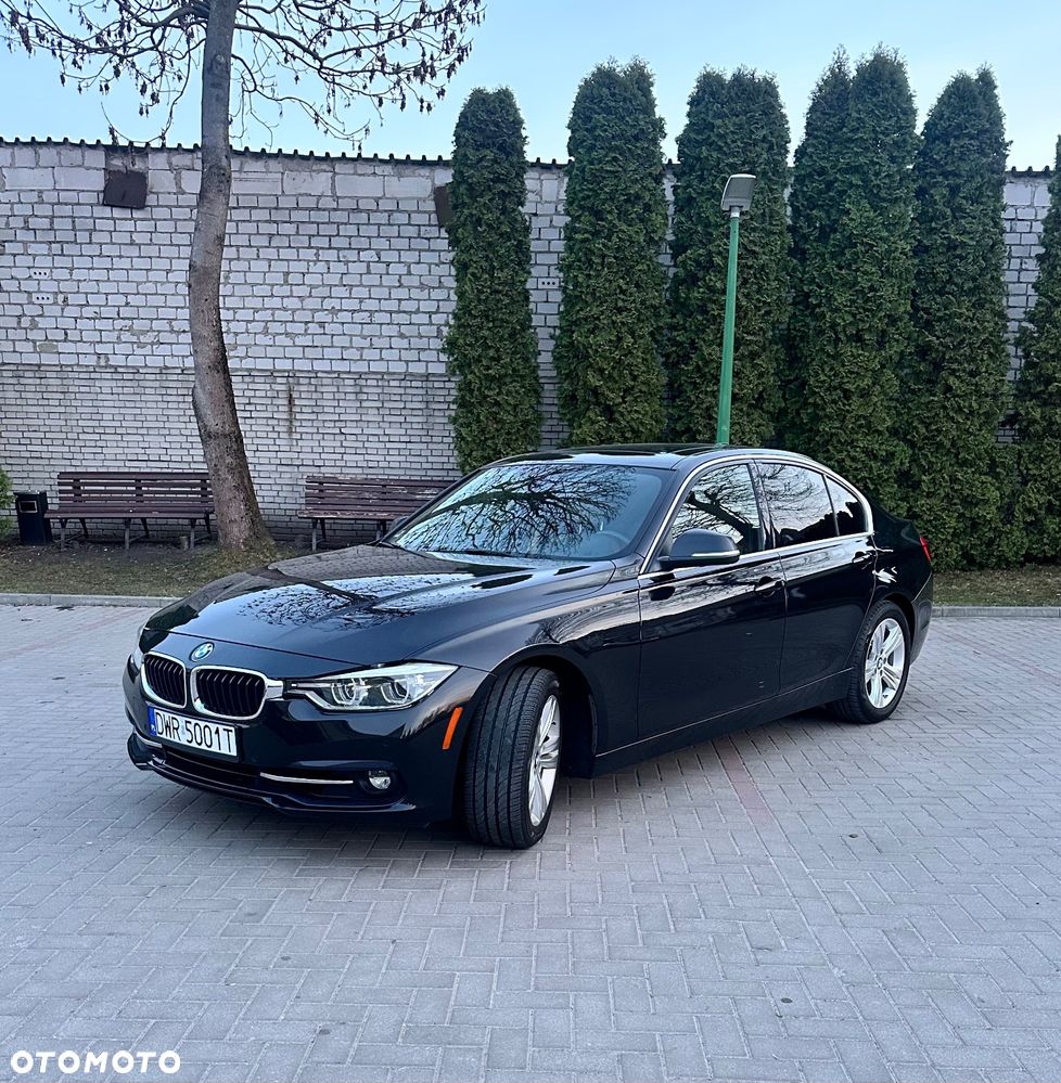 BMW Seria 3 330i Luxury Line sport - 10