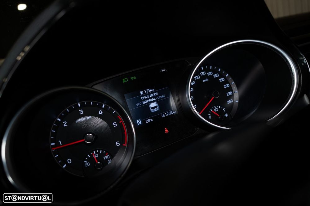 Kia Ceed SW 1.6 CRDi MHEV Dynamic - 41