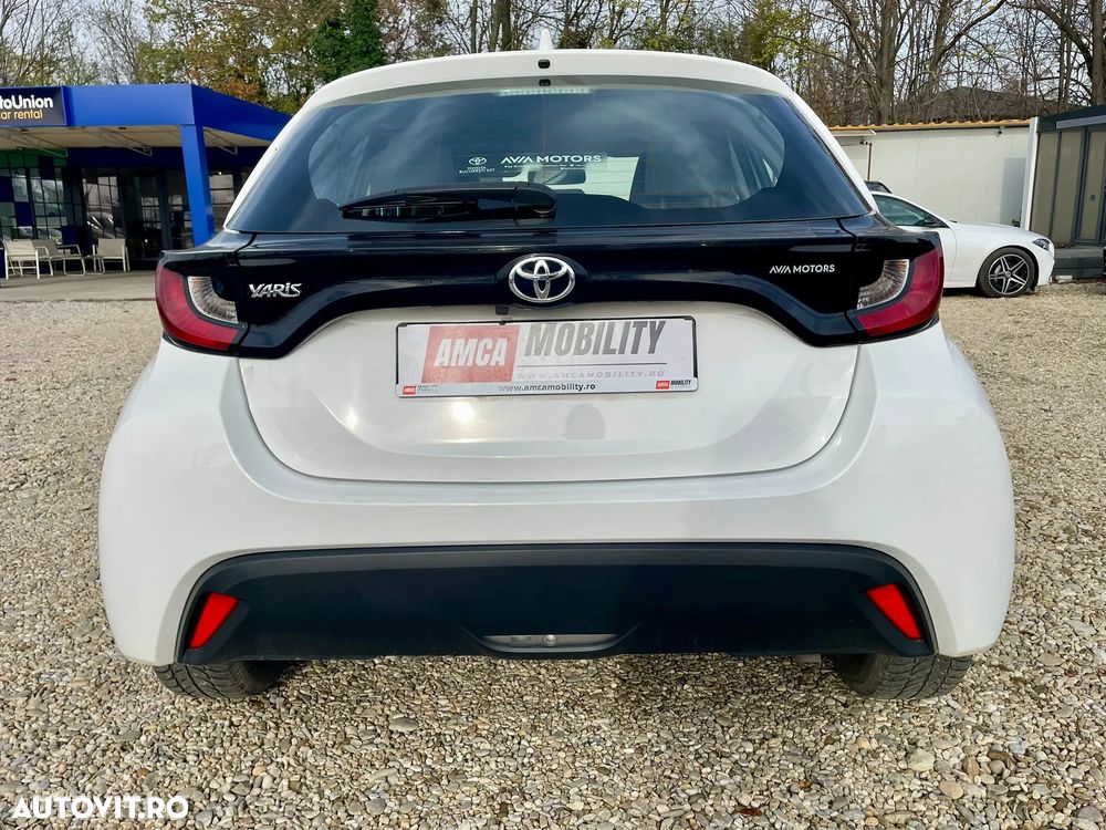 Toyota Yaris - 5