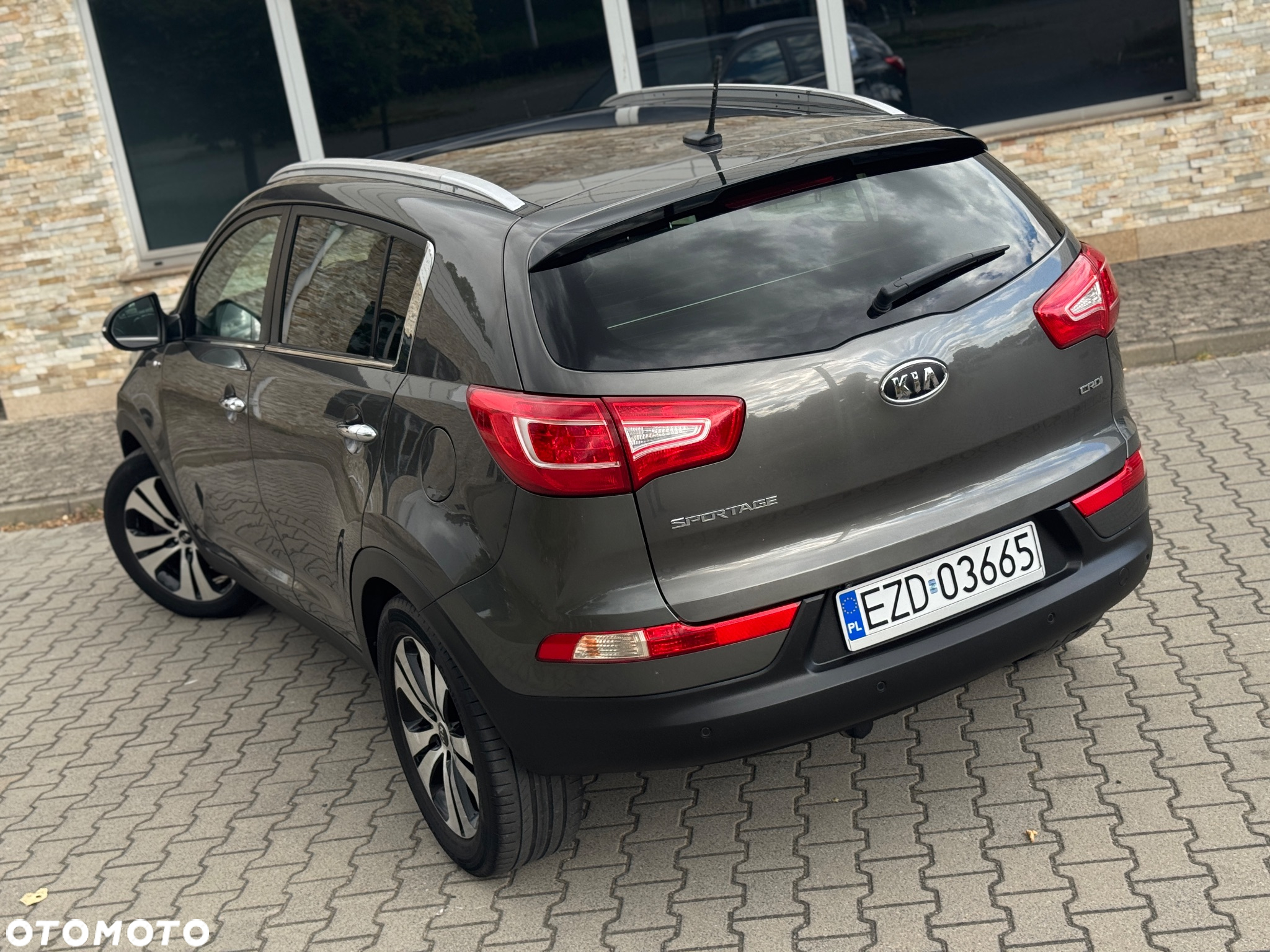 Kia Sportage 2.0 CRDI AWD Dream-Team Edition - 38