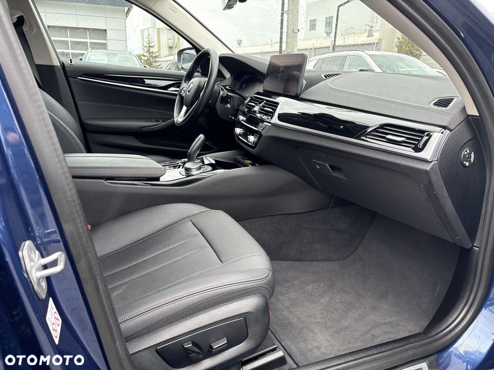 BMW Seria 5 - 10