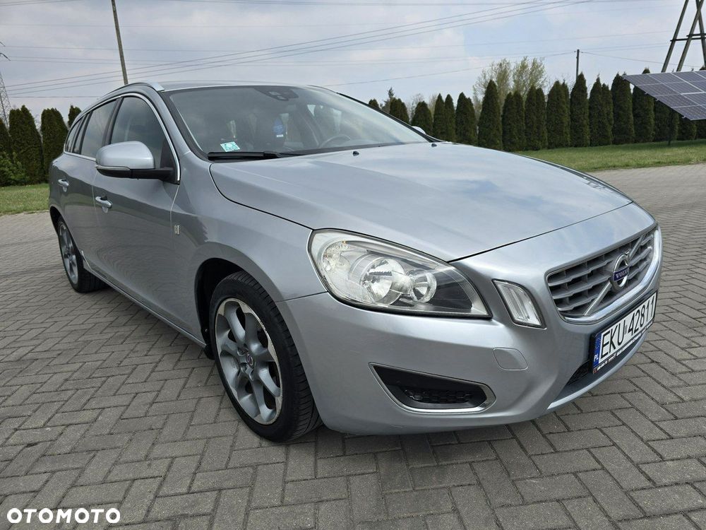 Volvo V60 - 2