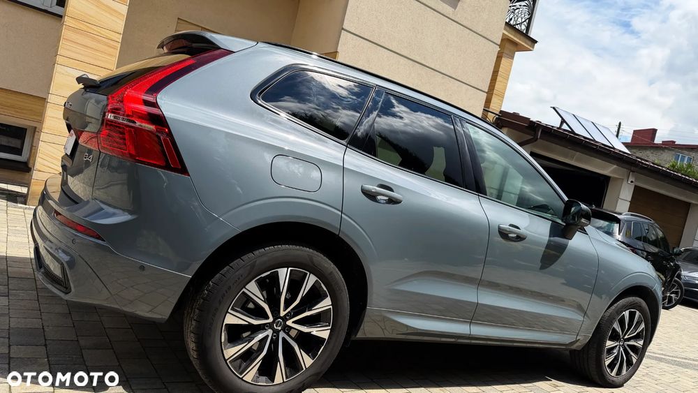 Volvo XC 60 B4 D Ultimate Dark - 10