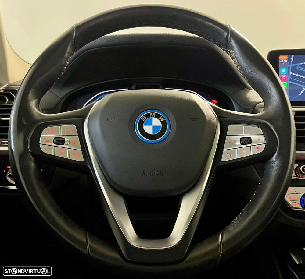 BMW iX3 Inspiring - 15
