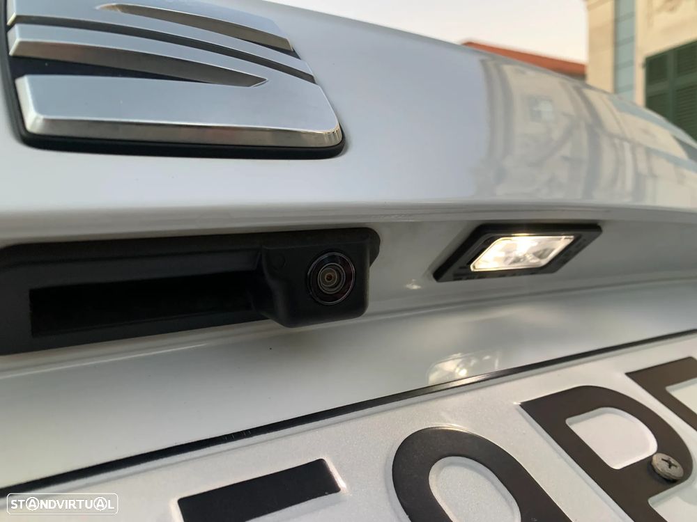 SEAT Arona 1.0 TSI FR - 13