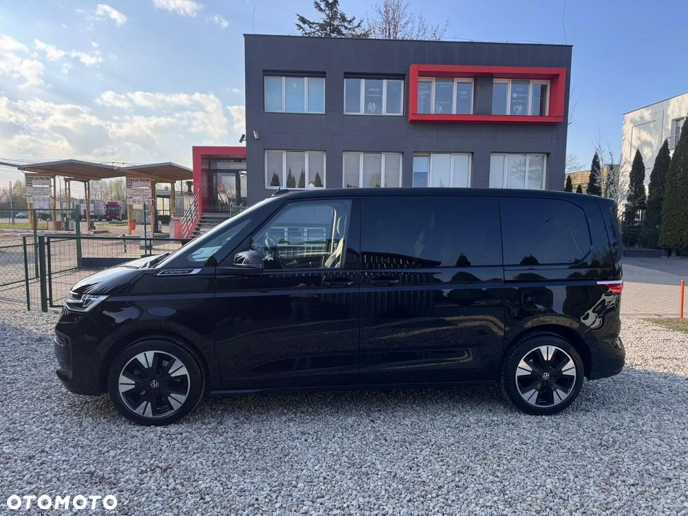 Volkswagen Multivan - 2