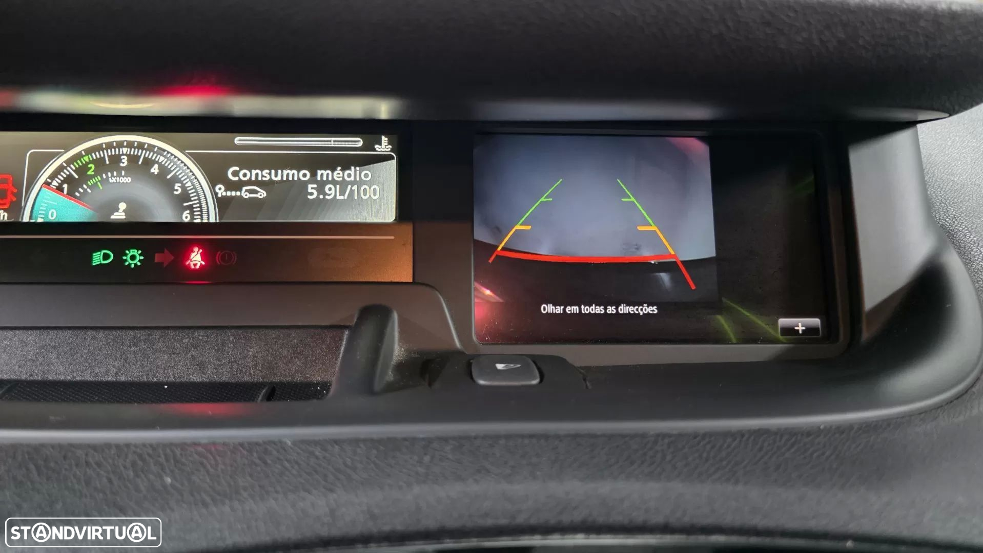 Renault Grand Scénic 1.6 dCi Bose Edition SS - 13