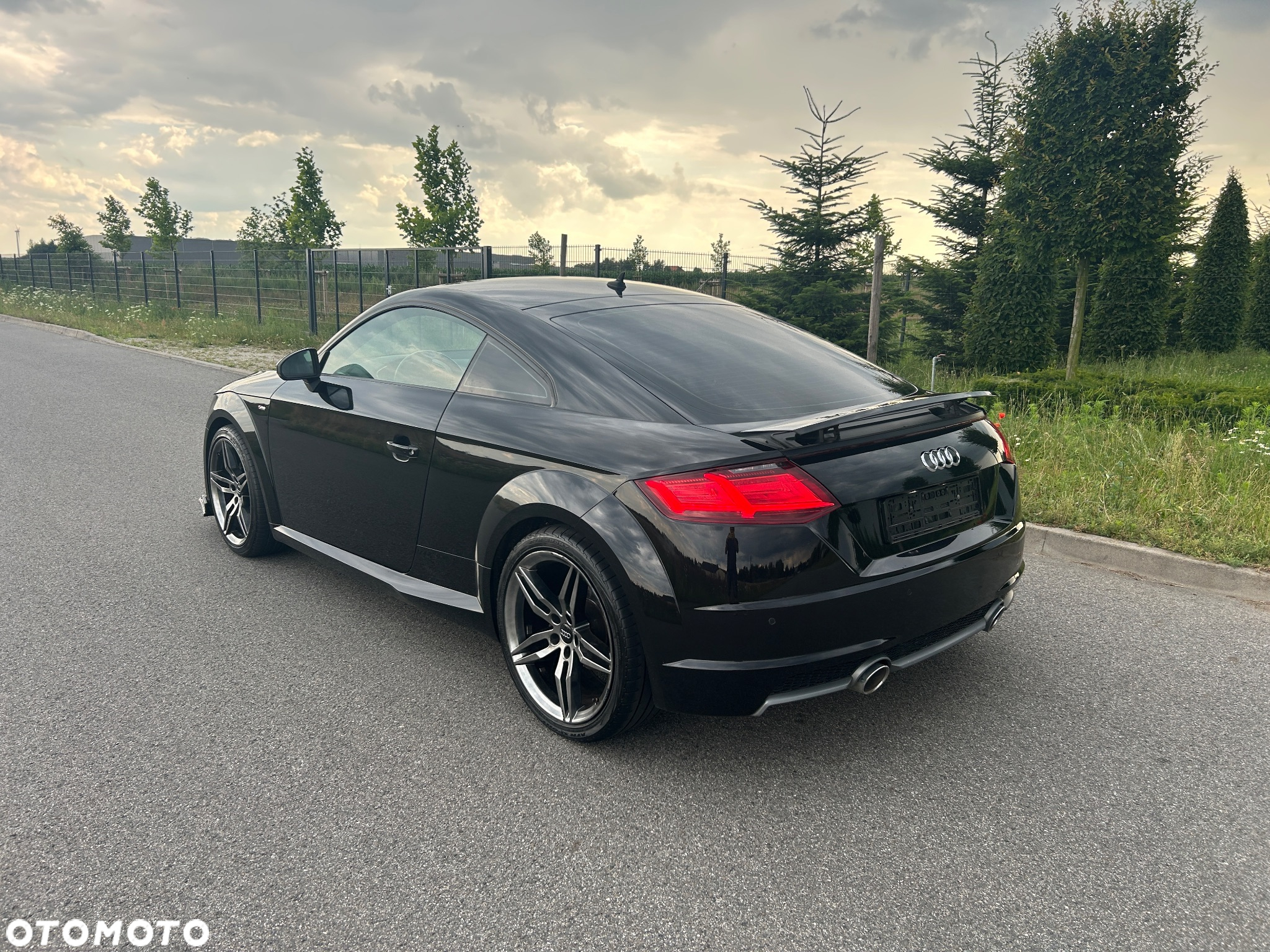 Audi TT Coupé 2.0 TDI ultra - 9