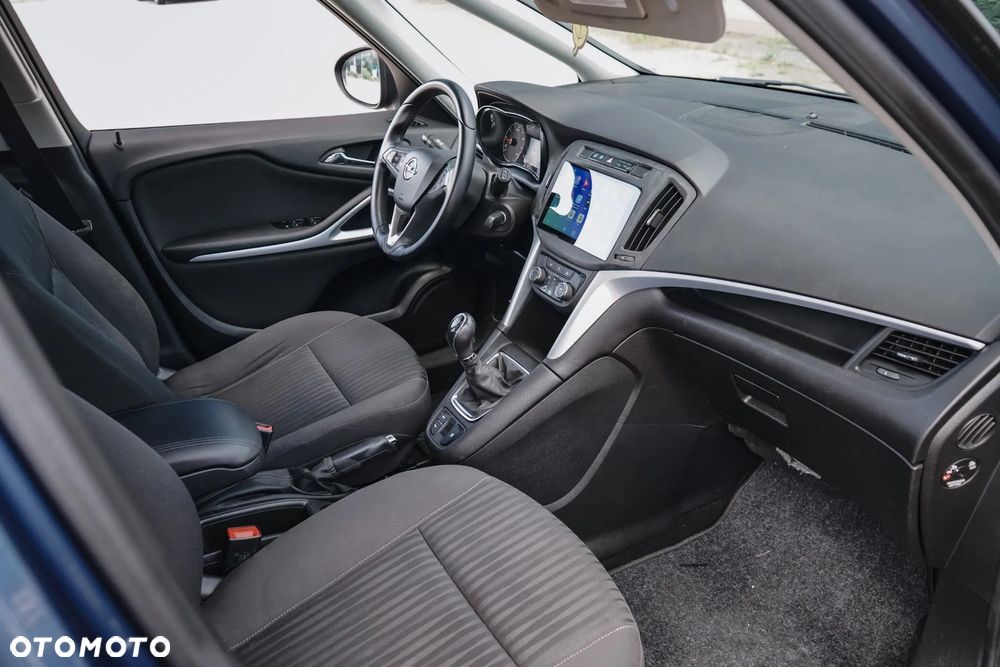 Opel Zafira Tourer 1.4 Turbo ecoFLEX Start/Stop Innovation - 22