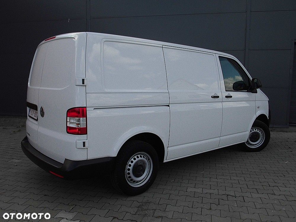 Volkswagen Transporter - 7