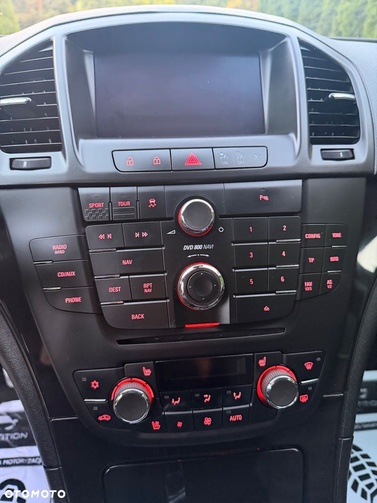 Opel Insignia - 26