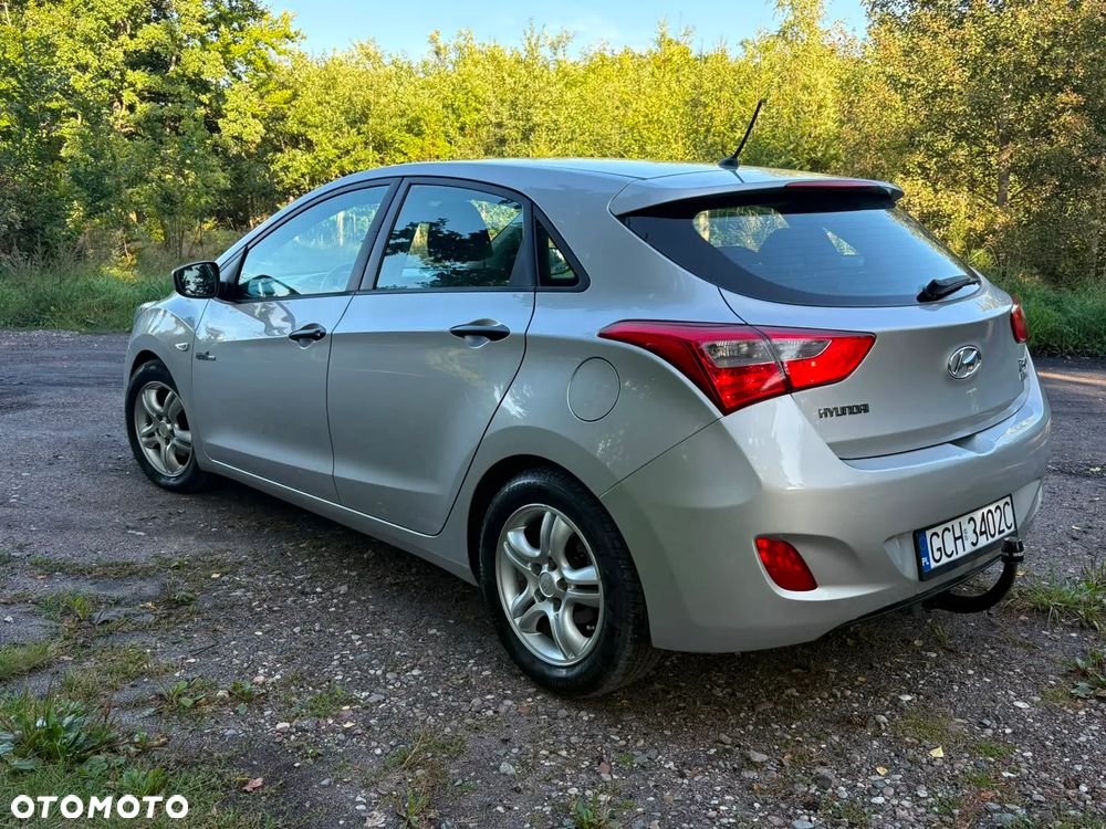 Hyundai i30 1.6 CRDi BlueDrive Go - 3