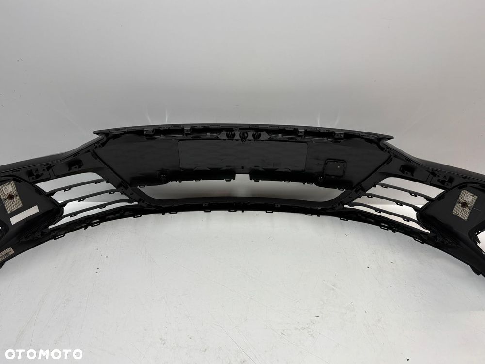Audi E-Tron GT RS Zderzak Przód Przedni 4J3807221 - 11