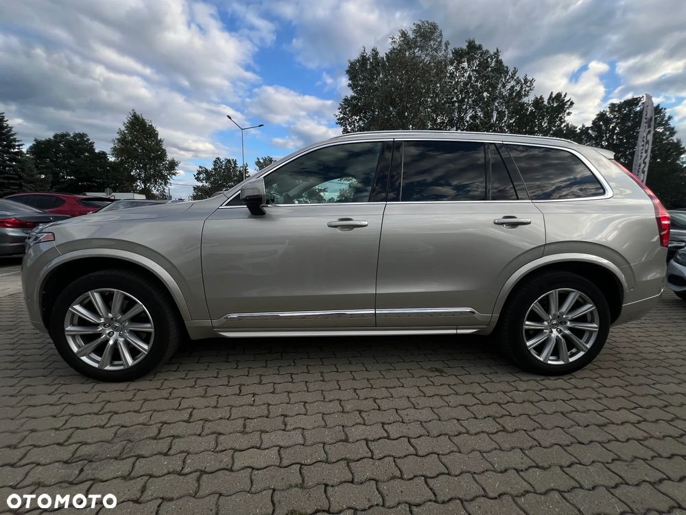 Volvo XC 90 - 6