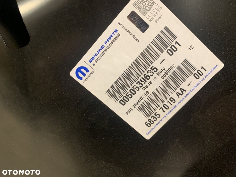 NOWA ORYGINALNA MASKA POKRYWA SILNIKA ALFA ROMEO STELVIO 50539635 18-26 - 10