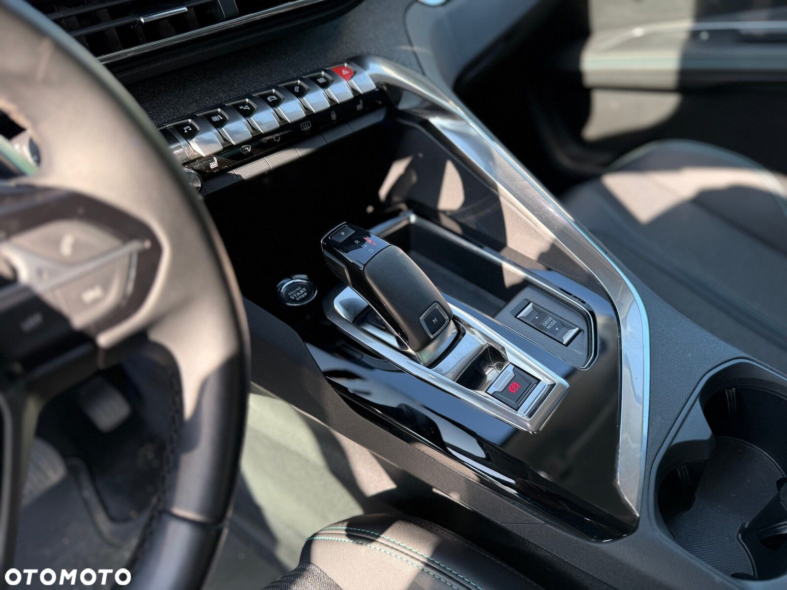 Peugeot 3008 - 11