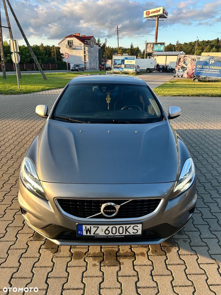 Volvo V40 T3 Drive-E R-Design Momentum - 3