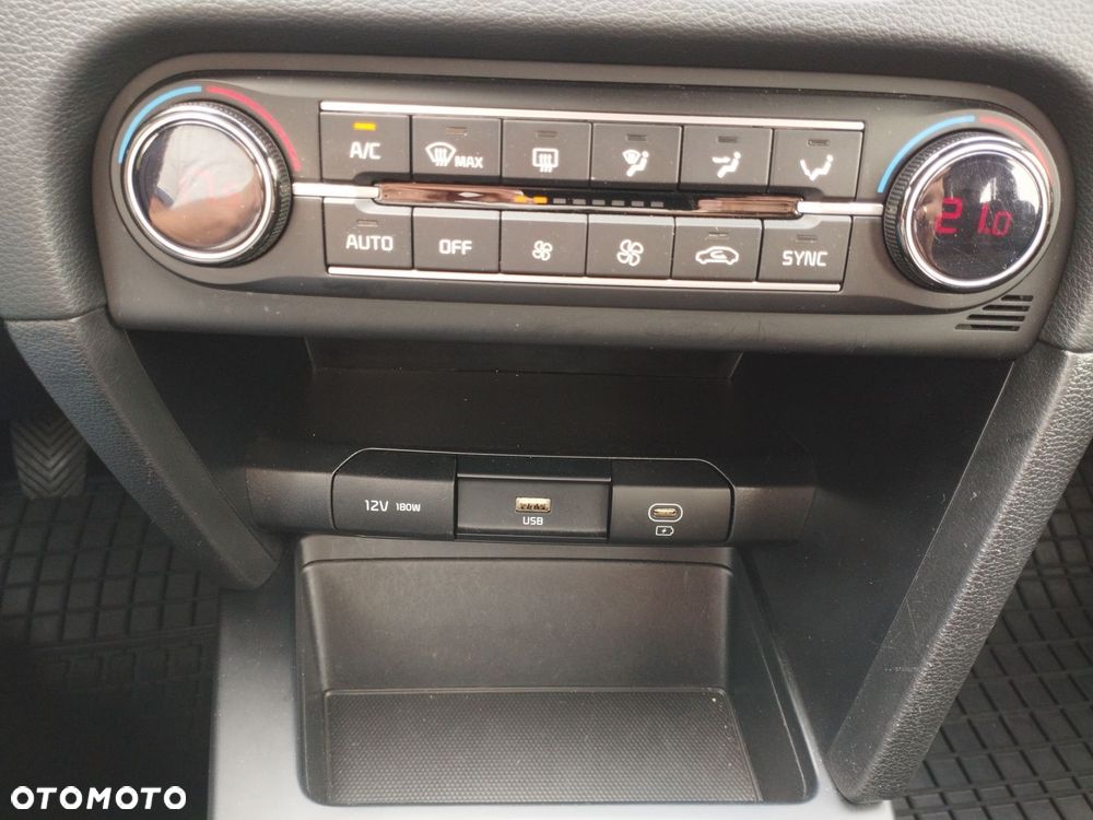 Kia Ceed 1.5 T-GDI M - 30