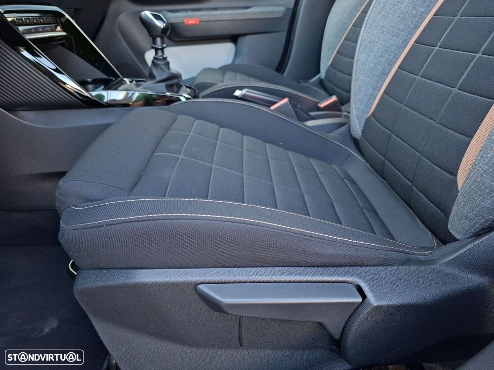 Citroën C3 Aircross 1.2 PureTech Plus - 29