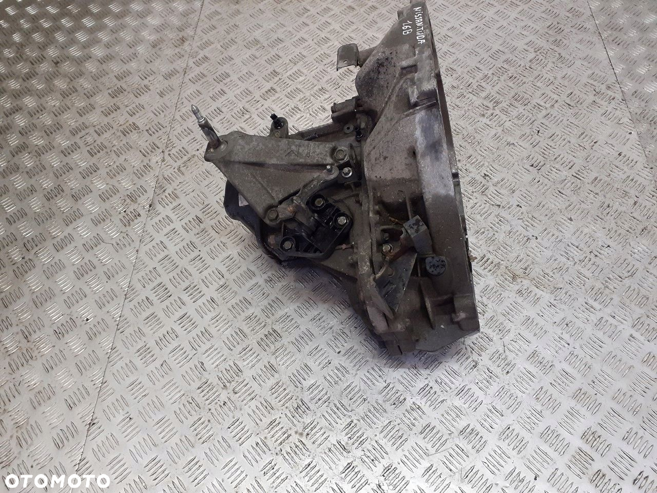 SKRZYNIA BIEGÓW NISSAN TIIDA 1.6 - 2