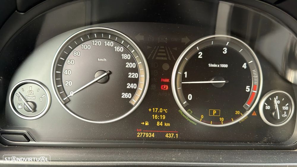 BMW 525 d Auto - 14