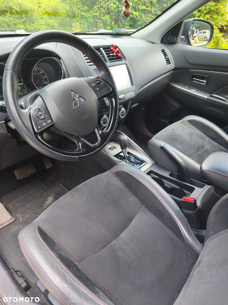 Mitsubishi ASX - 16