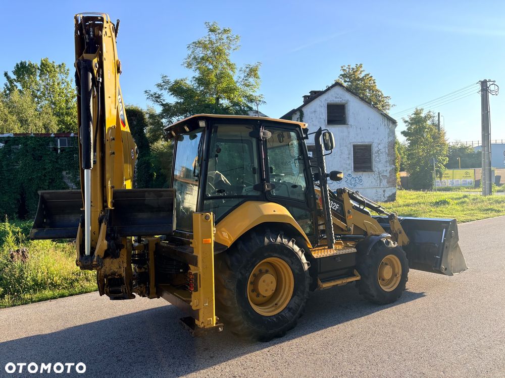 Caterpillar 432f2 - 4