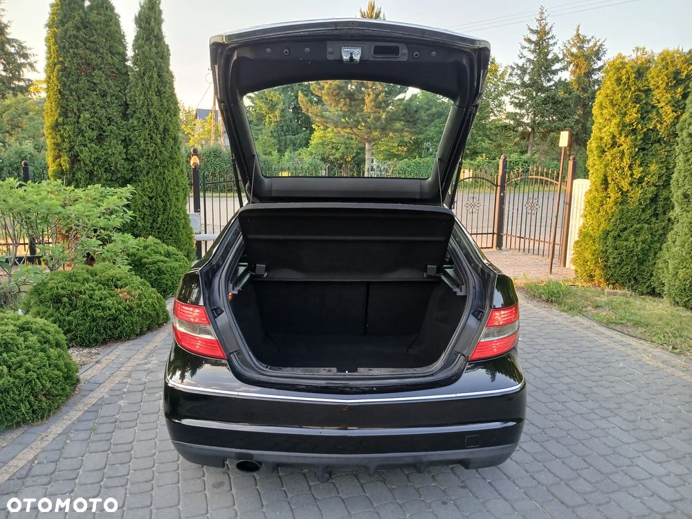 Mercedes-Benz CLC 200 Kompressor - 23