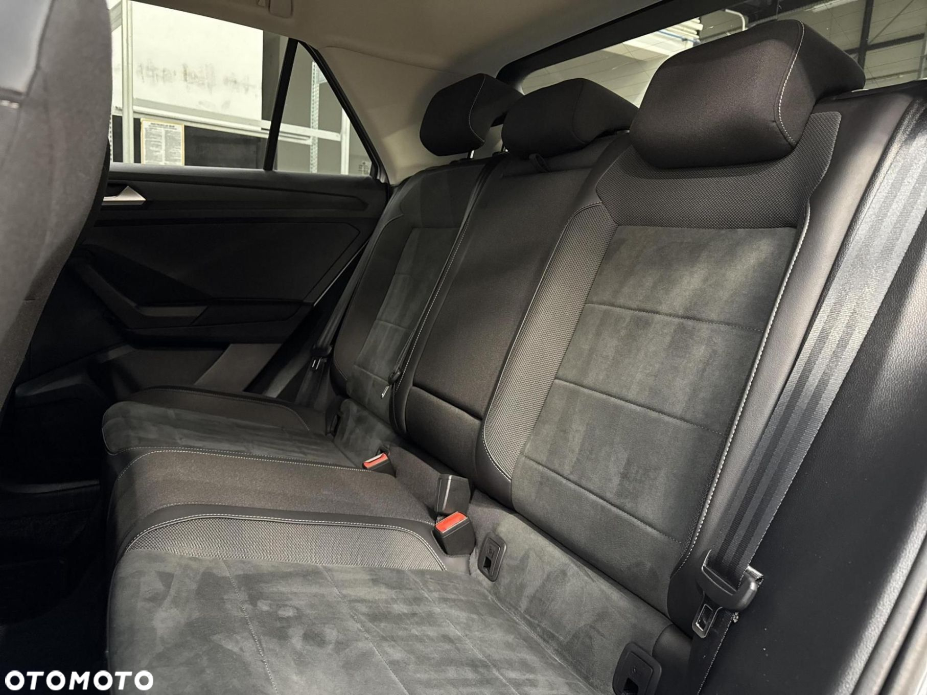 Volkswagen T-Roc 1.5 TSI Style DSG - 12
