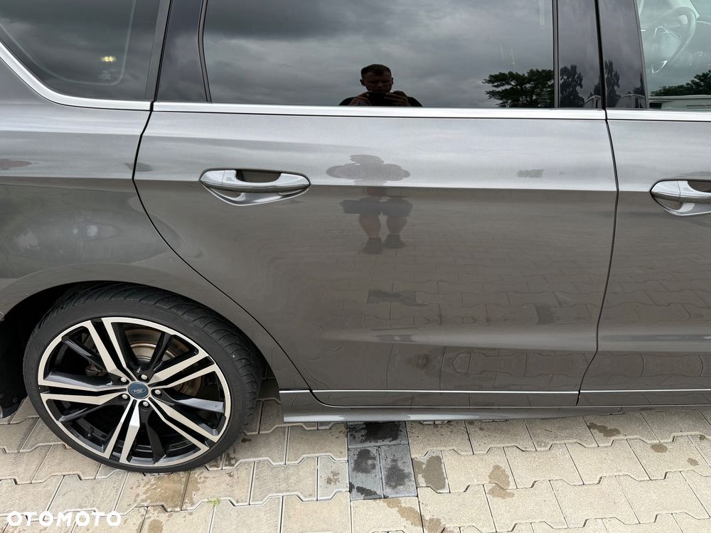 Ford S-Max 2.0 TDCi ST-Line - 40
