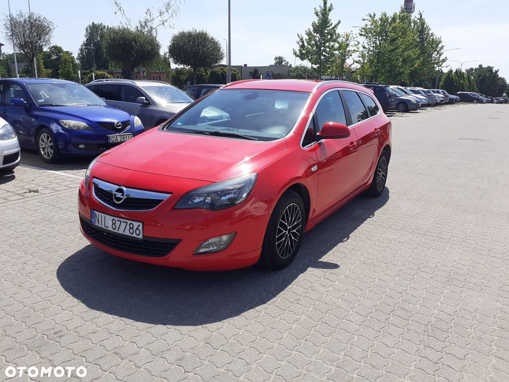 Opel Astra 1.4 Turbo 150 Jahre - 1